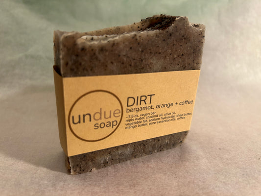 dirt: bergamot, orange + coffee
